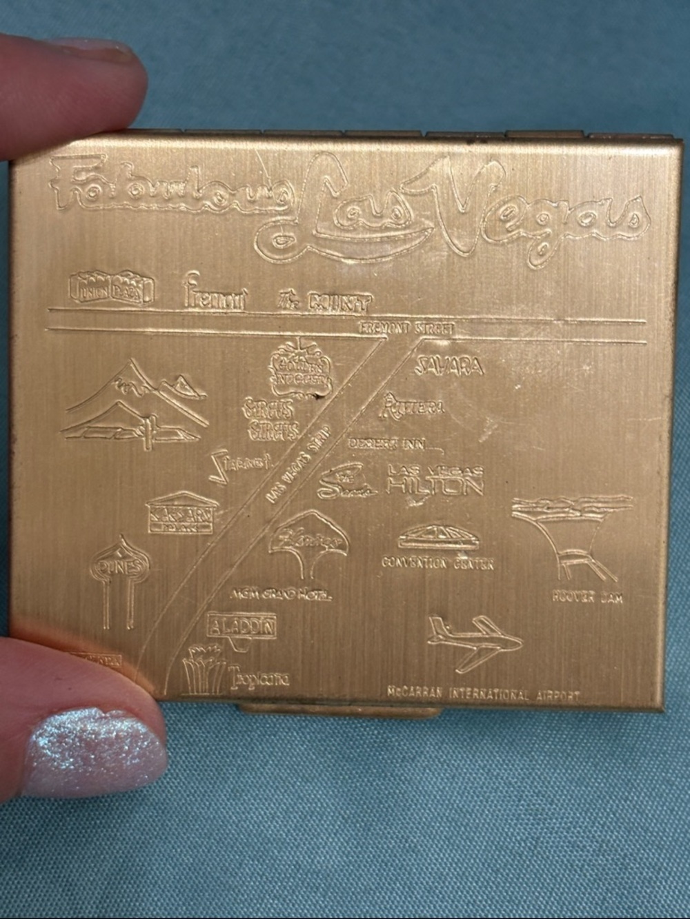 Vintage Las Vegas Embossed Souvenir Compact -  Gold Tone